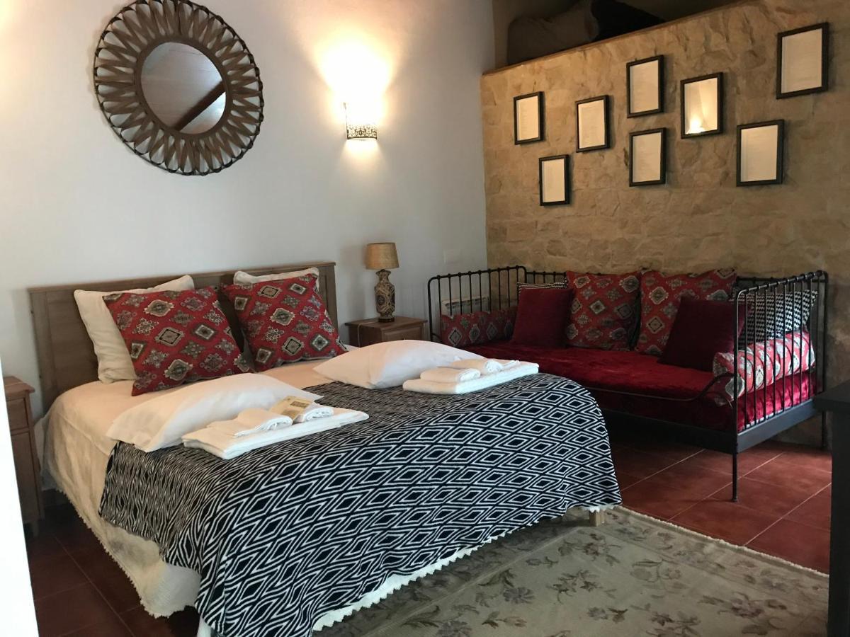 Villa Moradia Rural De Charme Agradavel E Acolhedora à Arrimal Extérieur photo